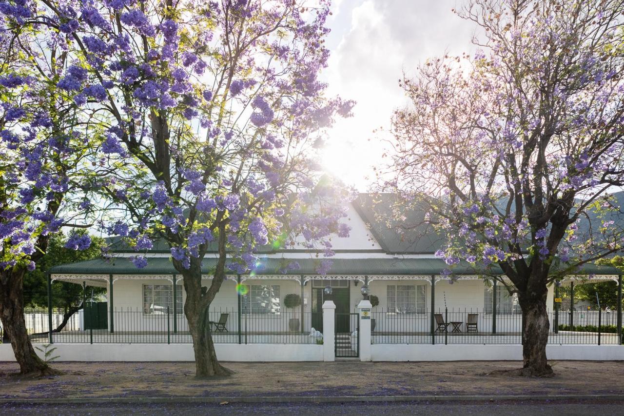 Victorian Square Guesthouse Graaff-Reinet エクステリア 写真