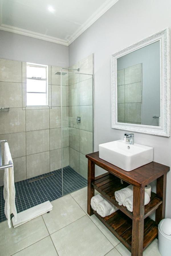 Victorian Square Guesthouse Graaff-Reinet エクステリア 写真